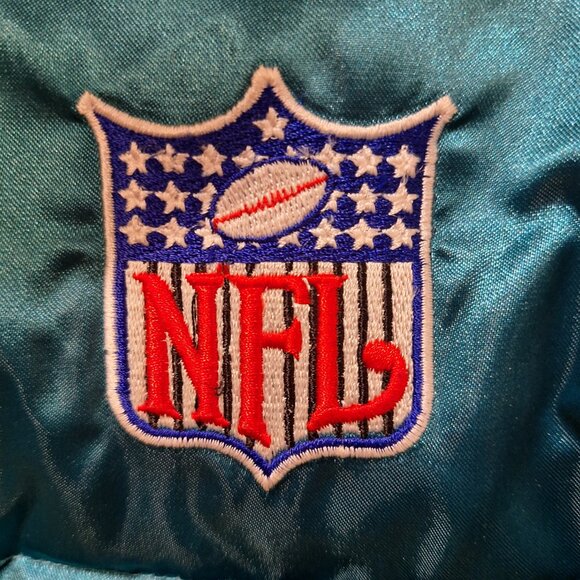 Green Bay Packer's 90s Vintage Fur Trim Hooded Jacket - Picture 7 of 16